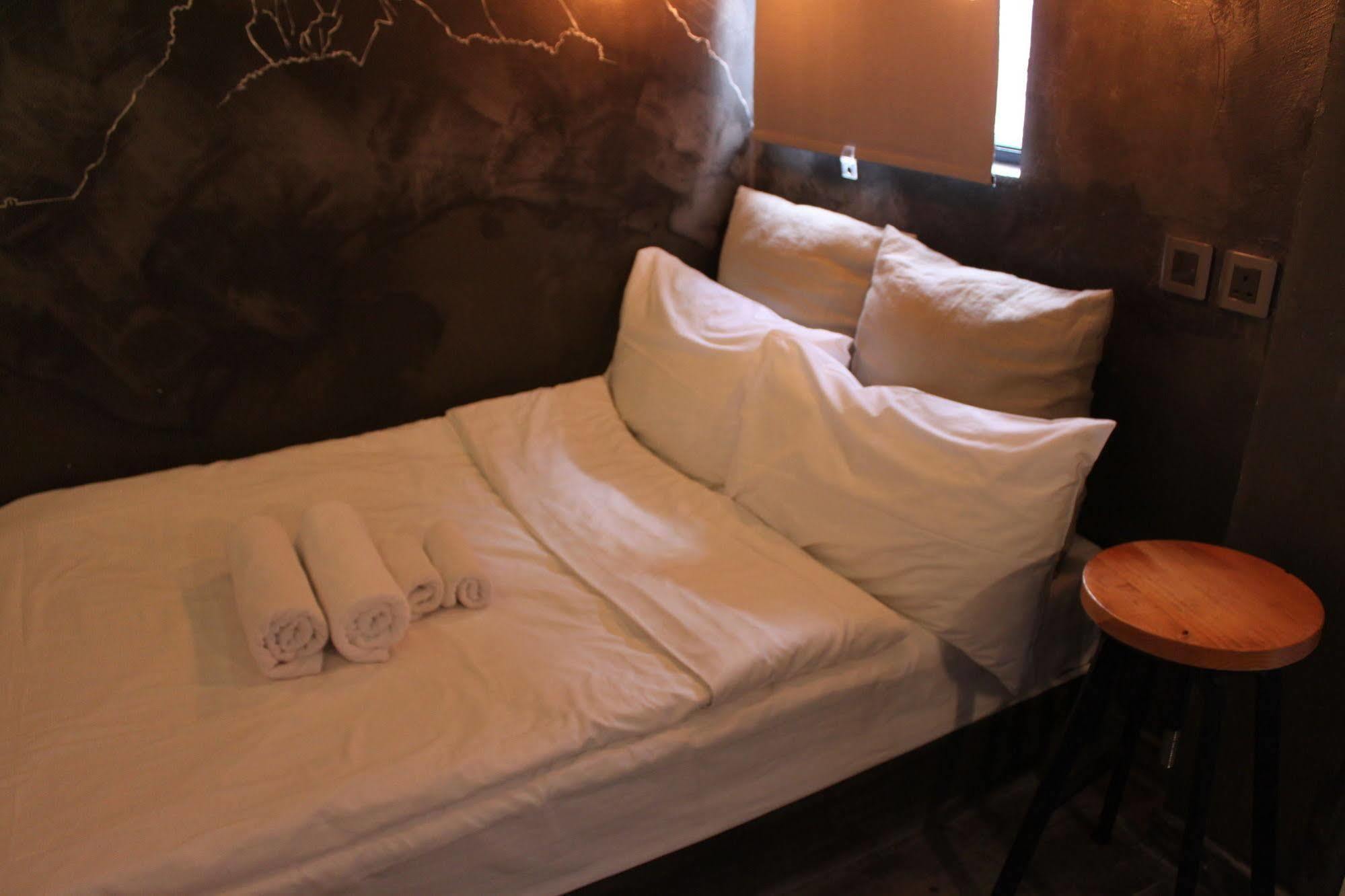 Just Inn Hong Kong Bagian luar foto